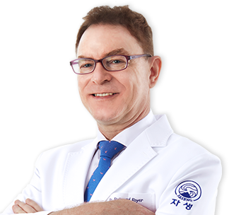Dr. Raimund Royer