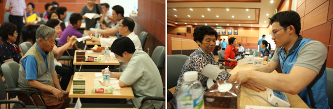 3일 동안 500여 명의 해녀와 지역 어르신들에게 무료한방의료봉사를 펼치는 모습
